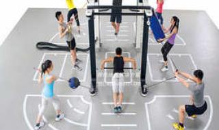 塑胶地板多少钱一平方 塑胶地板多少钱一平方